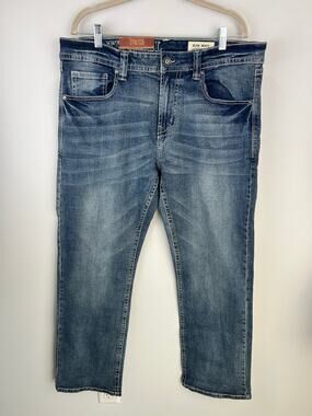 Men’s T.K. Axel Slim Boot-Cut Jeans 36x32